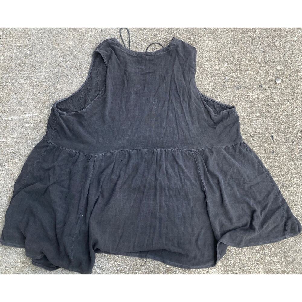 Torrid Sleeveless women 4/4x/26 plus size black Hi-Lo Top tank draw string - Picture 3 of 5